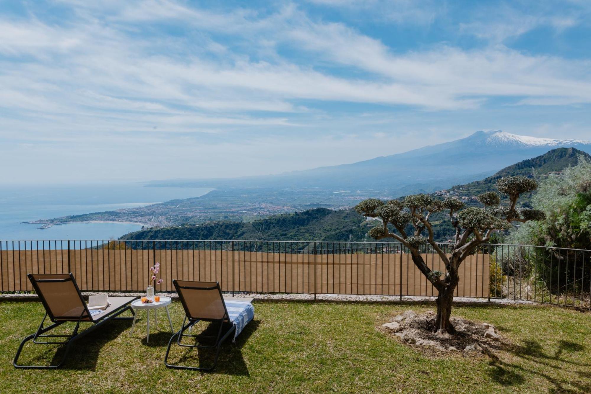 Villa Da Vinci Luxury Panoramic Apartments - Taormina Rooms Collection Экстерьер фото