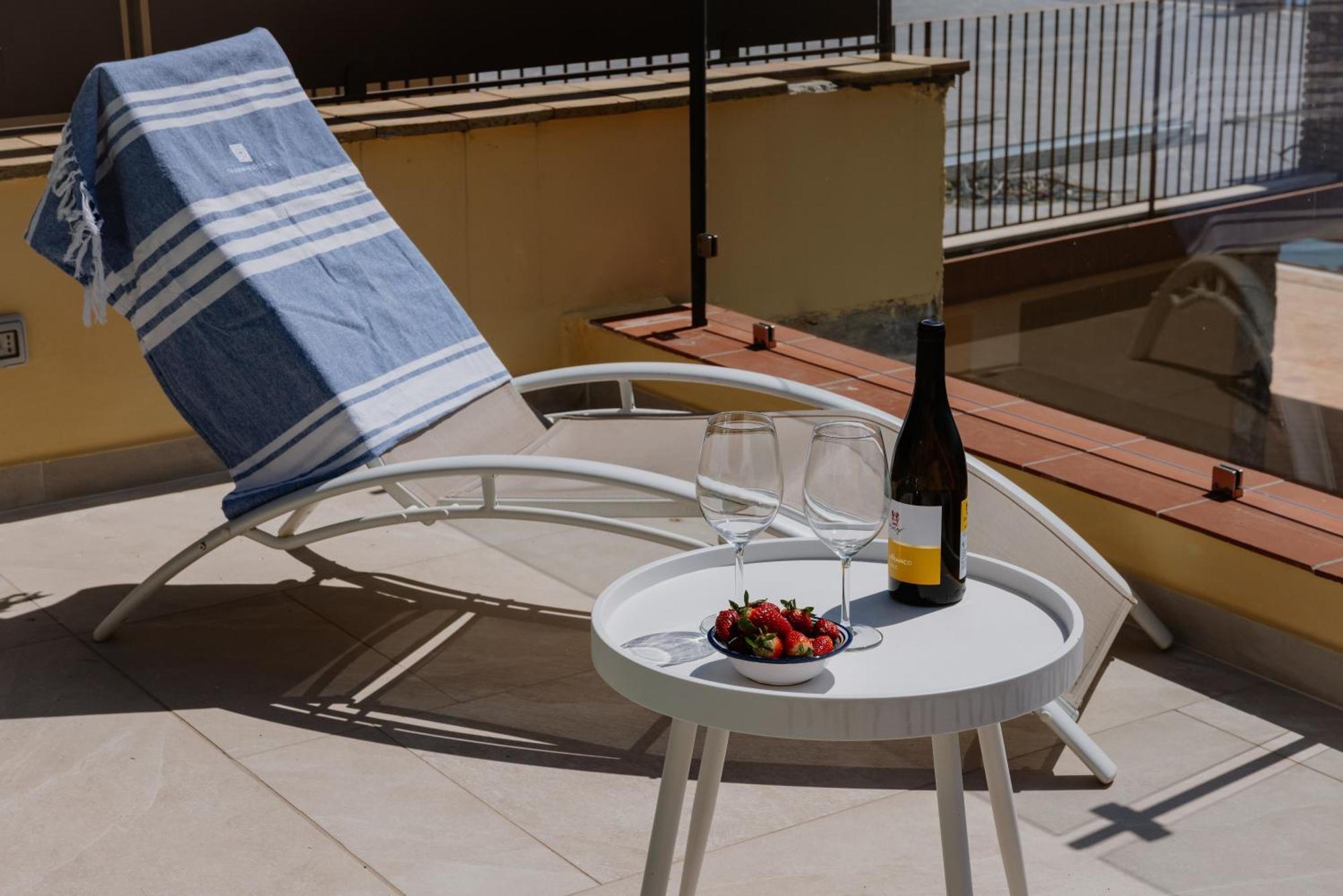 Villa Da Vinci Luxury Panoramic Apartments - Taormina Rooms Collection Экстерьер фото