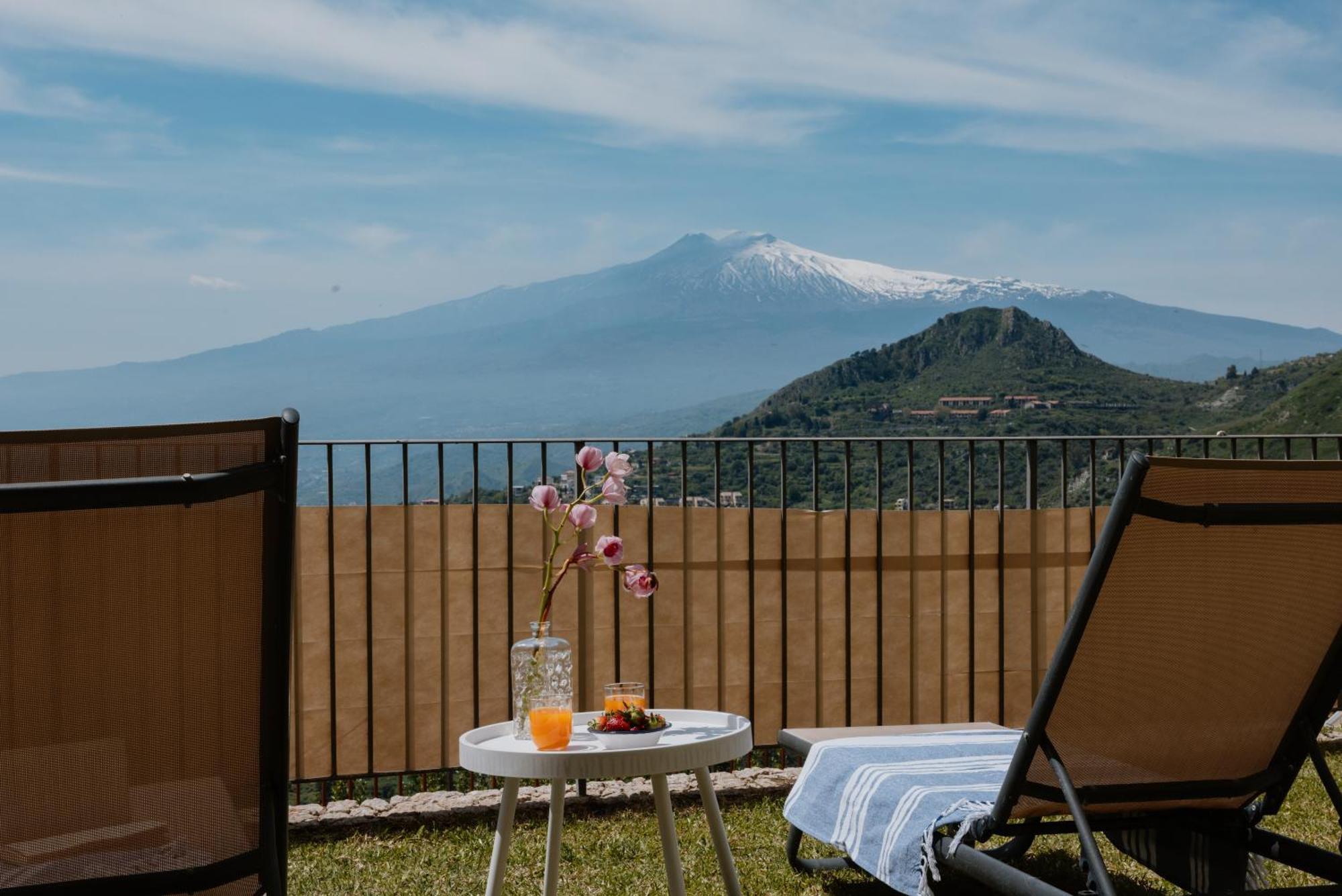 Villa Da Vinci Luxury Panoramic Apartments - Taormina Rooms Collection Экстерьер фото