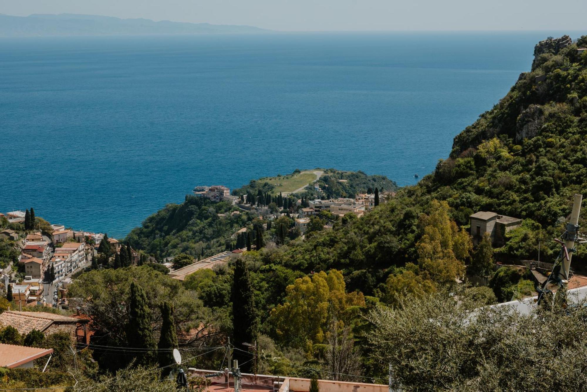Villa Da Vinci Luxury Panoramic Apartments - Taormina Rooms Collection Экстерьер фото