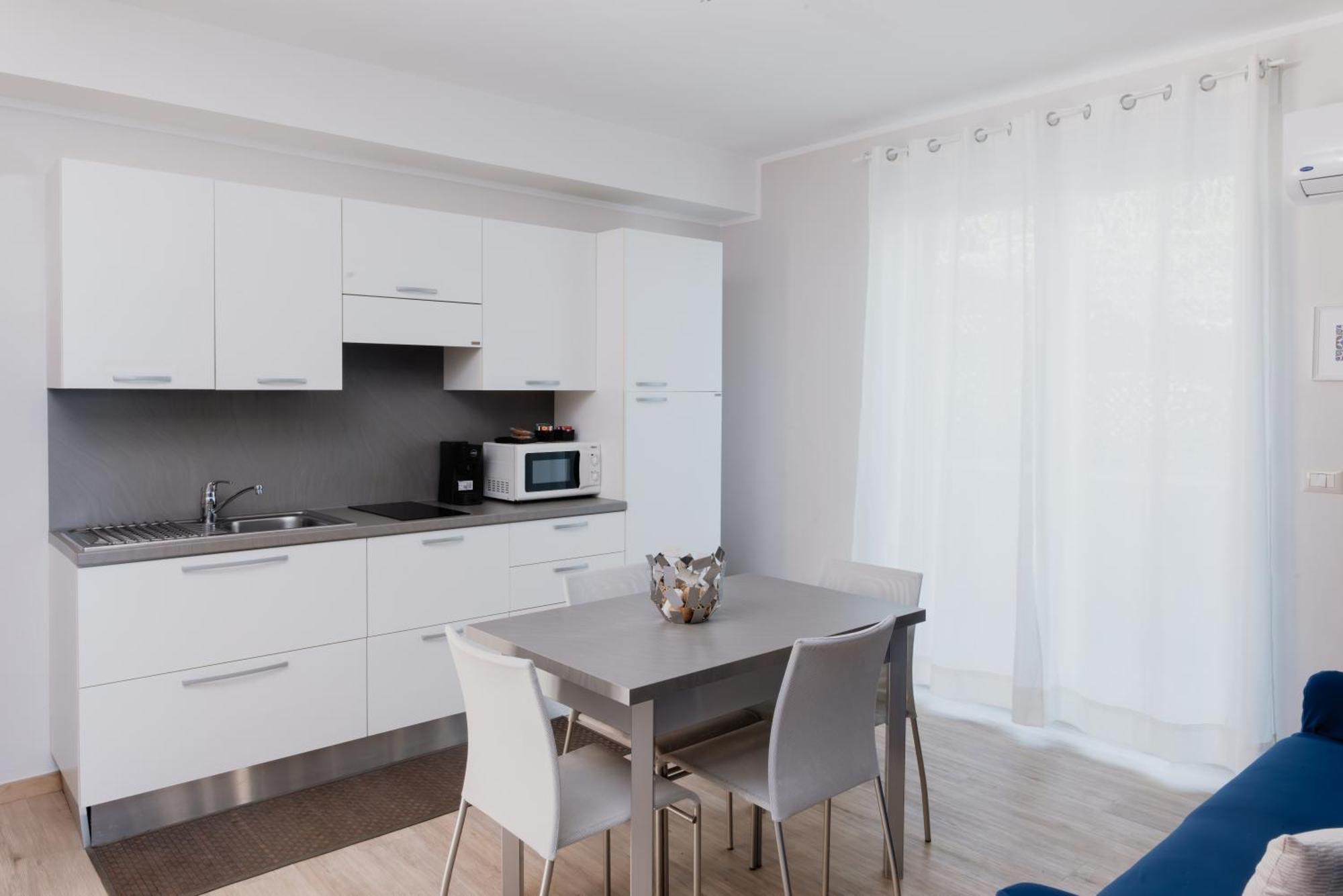 Villa Da Vinci Luxury Panoramic Apartments - Taormina Rooms Collection Экстерьер фото
